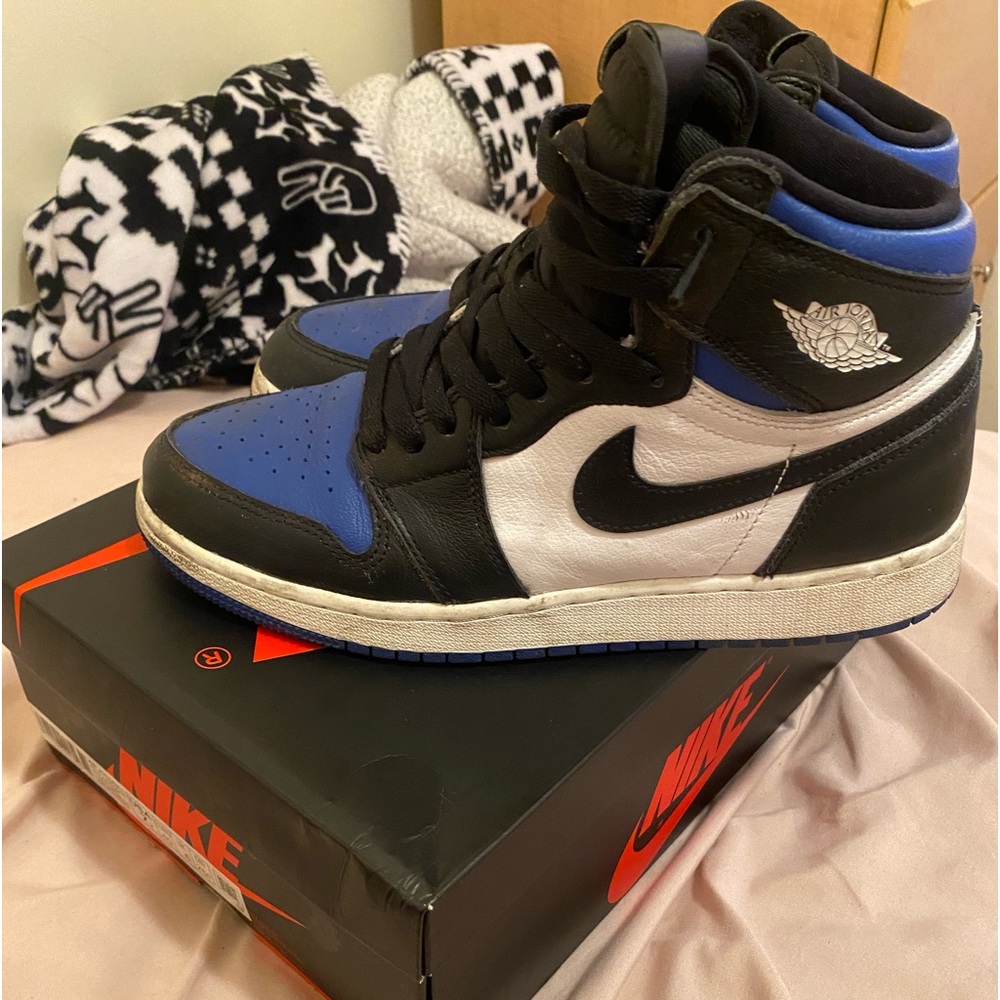 Air Jordan 1 Retro High OG 'Royal Toe'
